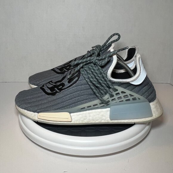 Size 10.5 - adidas BBC Ice Cream x Pharrell x NMD Human Race Astronaut - Picture 1 of 6